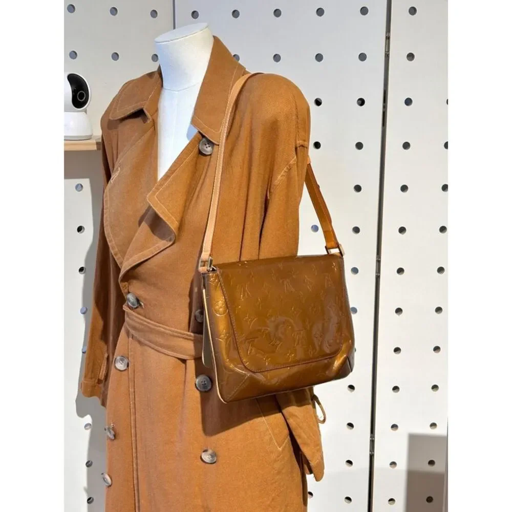 Louis Vuitton Women Pre-Loved Bag Very Good Condition